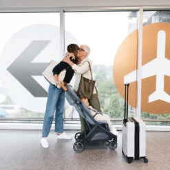 UPPAbaby Minu V3 Stroller -Baby Go Round Store 0803 MIN DIL Airport 652 2000x1334 4a65431