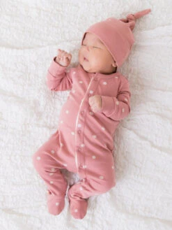 Colored Organics Classic Knotted Hat 13 Colored Organics Classic Knotted Hat -Baby Go Round Store 205 15 infant unisex classic knotted hat.rose .fit front.7 800x df9c0b34 8900 45e3 bc89 1122f6c2ee05