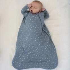 Gunamuna Sleep Bag 1.0 -Baby Go Round Store 99e5916d8793d543899e8f521e67da82994a23aed3c2e1d8662b985579129689