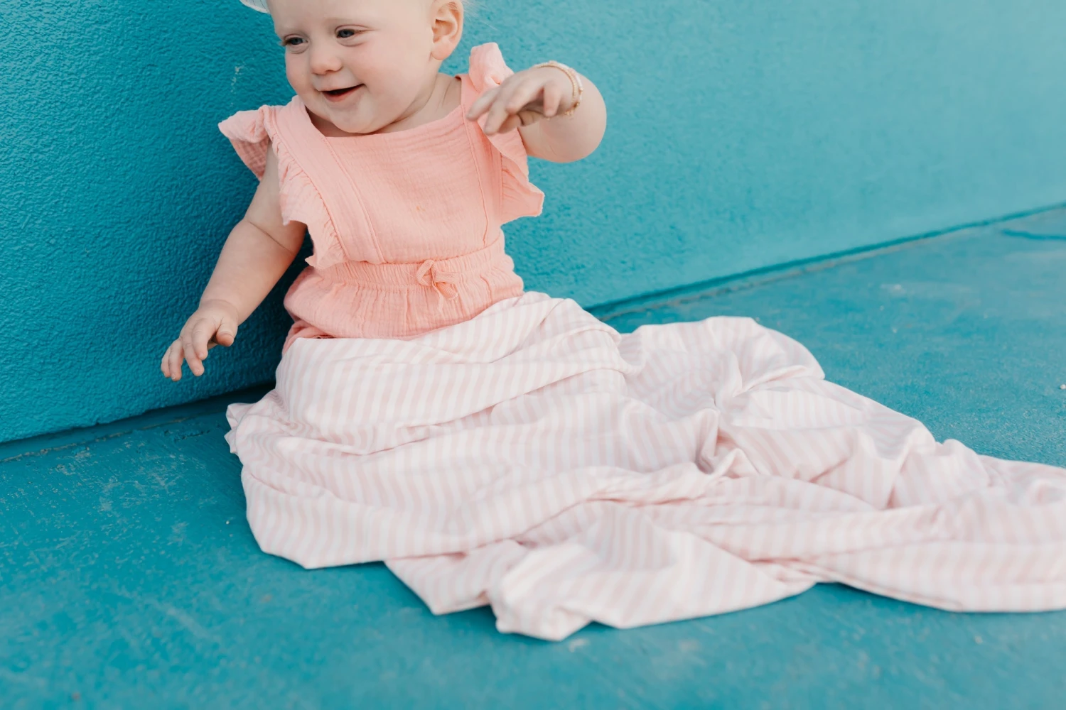 Copper Pearl Knit Swaddle Blanket | Winnie 3 Copper Pearl Knit Swaddle Blanket | Winnie - Image 3