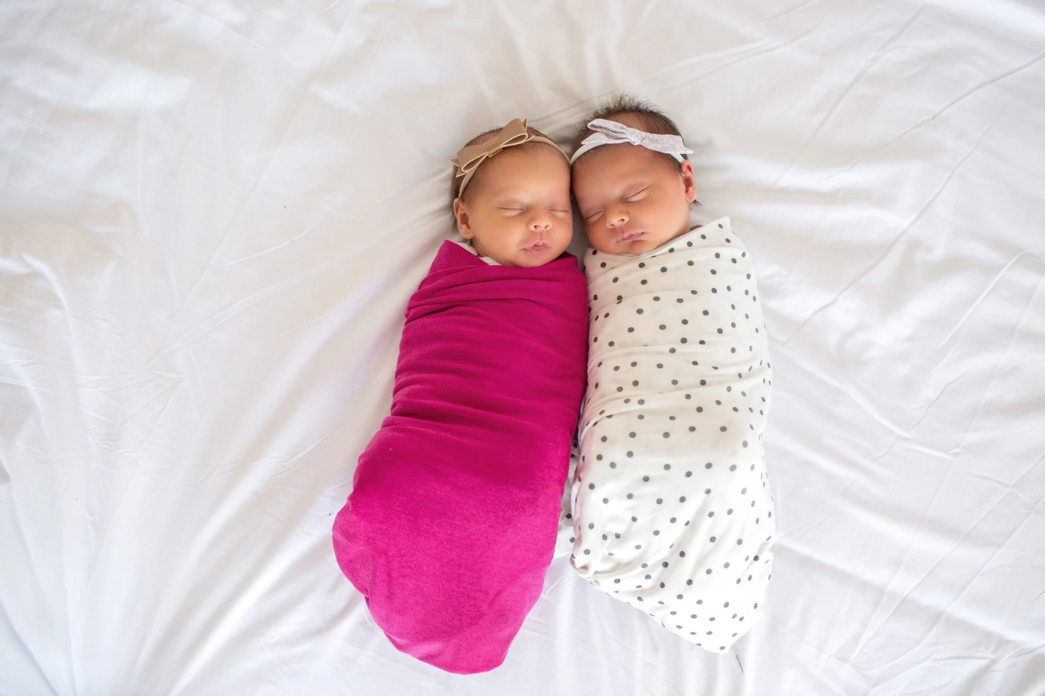 Copper Pearl Knit Swaddle Blanket - Berry 4 Copper Pearl Knit Swaddle Blanket - Berry - Image 4