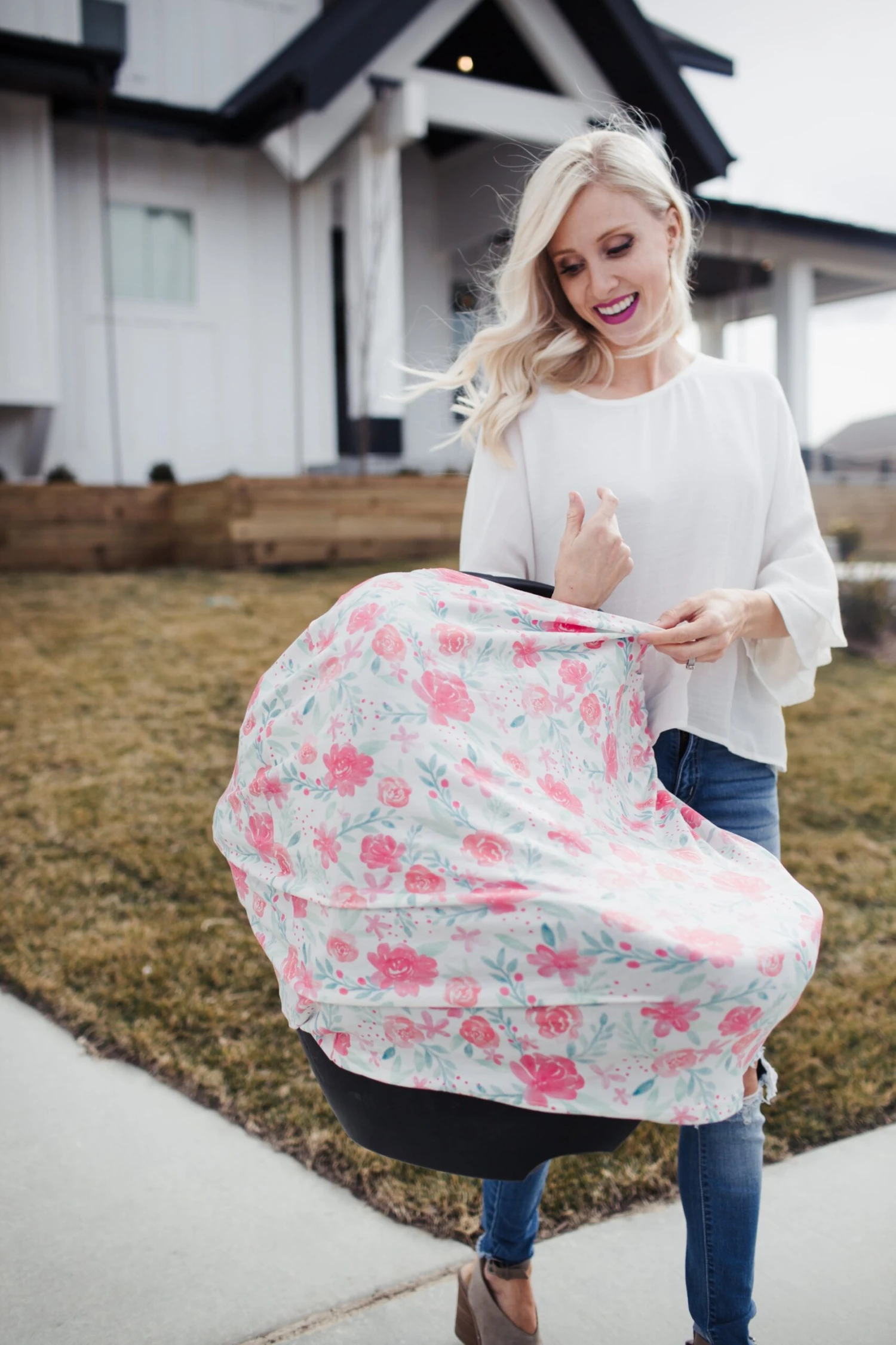 Copper Pearl Multi-Use Cover - June 6 Copper Pearl Multi-Use Cover - June - Image 6