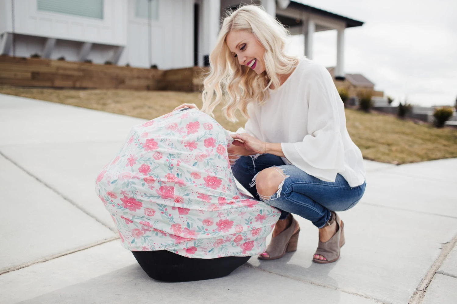 Copper Pearl Multi-Use Cover - June 2 Copper Pearl Multi-Use Cover - June - Image 2