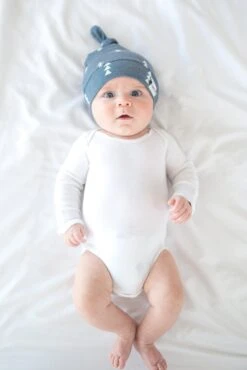 Copper Pearl Top Knot Hat - North -Baby Go Round Store Copy of EmmylowephotoCopperPearlJuly20 136