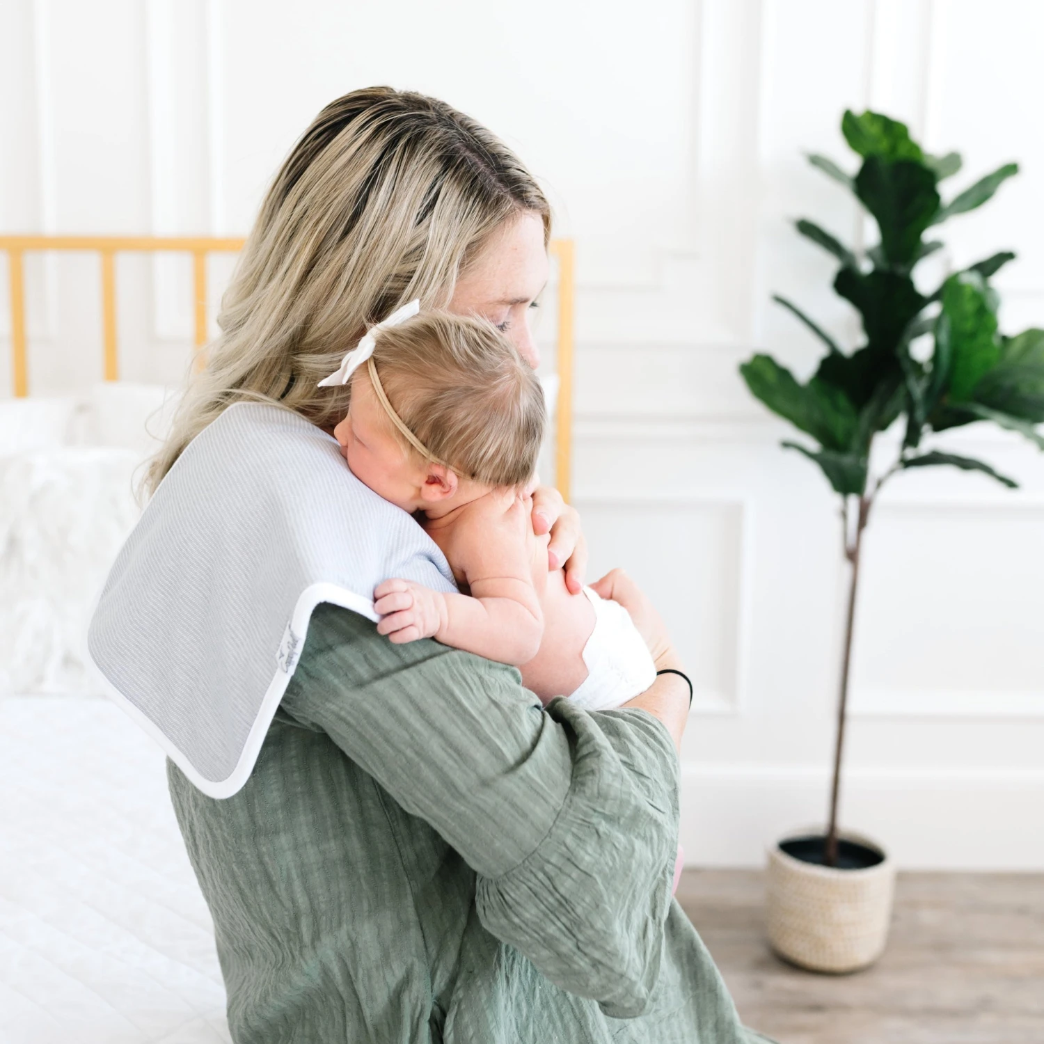 Copper Pearl Premium Burp Cloths | Lennon 11 Copper Pearl Premium Burp Cloths | Lennon - Image 11