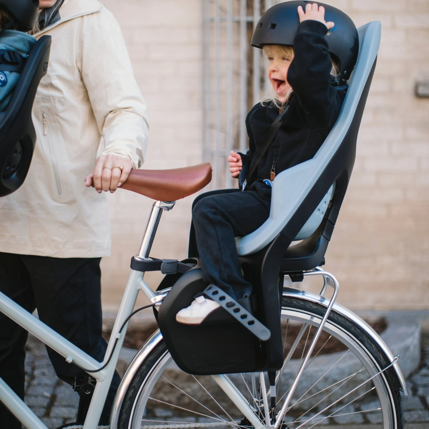 Thule Yepp 2 Maxi Rack Mount 14 Thule Yepp 2 Maxi Rack Mount - Image 14