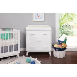 Babyletto Scoot 3-Drawer Changer Dresser With Removable Changing Tray -Baby Go Round Store M5823W Lifestyle Main 08 dd1ac329 8b17 4887 bf83 a6129fbd25a9