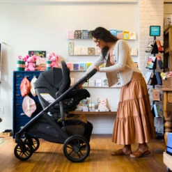 UPPAbaby Mesa V2 Infant Car Seat + Base -Baby Go Round Store MESA22 JKE onVISTAV2 249 1800x1200 e660531