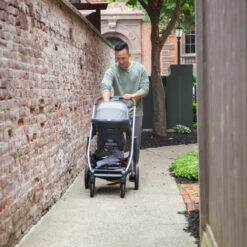 UPPAbaby Mesa V2 Infant Car Seat + Base -Baby Go Round Store MESA22 STL onCRUZV2 221 1800x1200 98d2d67