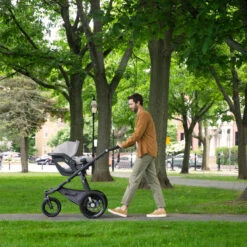 UPPAbaby Mesa V2 Infant Car Seat + Base -Baby Go Round Store MESA22 STL onRIDGE 395 1800x1200 6d08e15