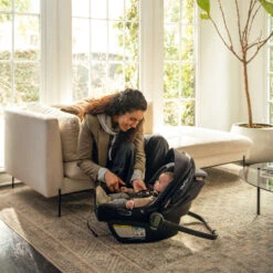 Nuna PIPA Aire RX Infant Car Seat + RELX Base -Baby Go Round Store PIPAaireRX Caviar LA US 5772