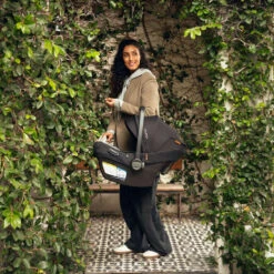 Nuna PIPA Aire RX Infant Car Seat + RELX Base -Baby Go Round Store PIPAaireRX Caviar LA US 5995