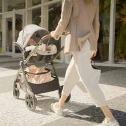 Maxi-Cosi Zelia² Luxe 5-in-1 Modular Travel System -Baby Go Round Store TR455HCT Image 03