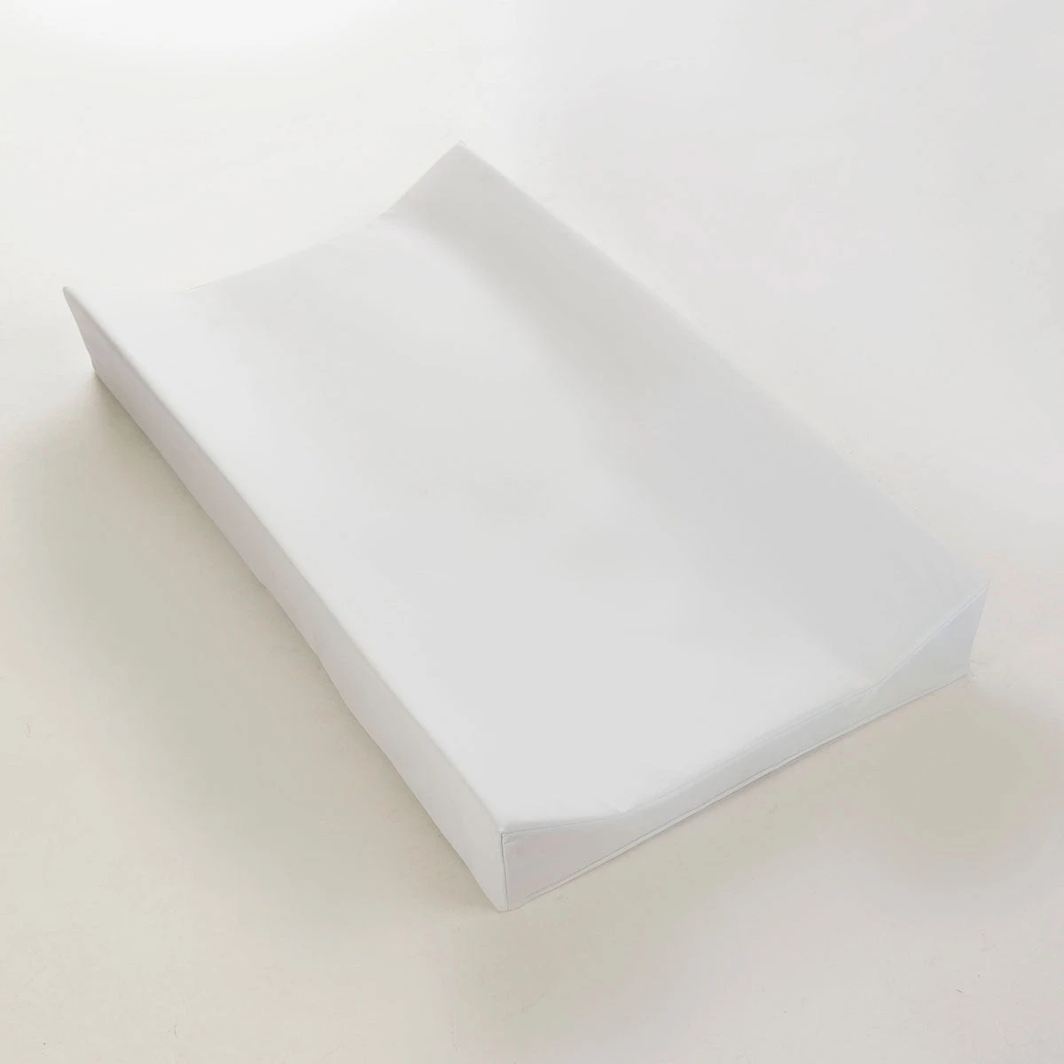 Moonlight Slumber Little Dreamer Contour Changing Pad 2 Moonlight Slumber Little Dreamer Contour Changing Pad - Image 2