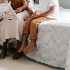 Saranoni Dream Twin Blanket - Pebble -Baby Go Round Store pebble 9b05be87 b1e3 4afd 825a 66eb085a2966